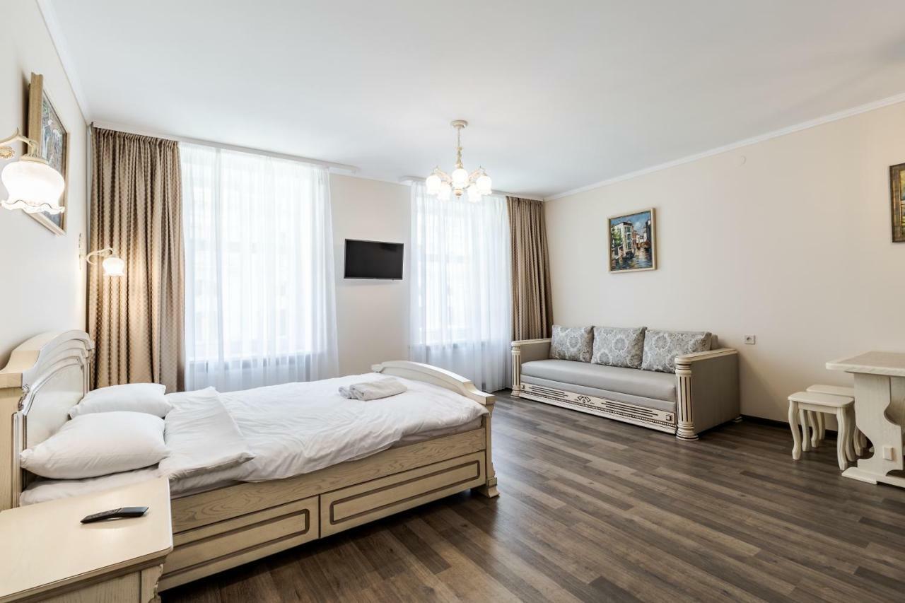 Opera House Apartment 3 Львів Екстер'єр фото