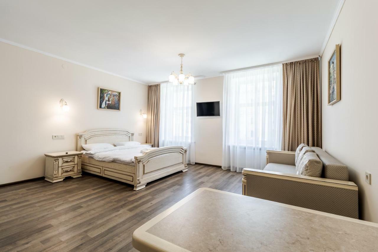 Opera House Apartment 3 Львів Екстер'єр фото